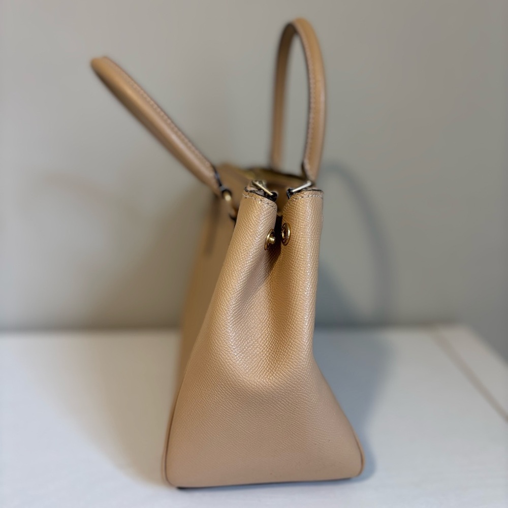 Coach Surrey Carryall satchel handbag in a light beige or nude tone - Picture 2 of 13